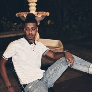 Meet your Posher, Louie